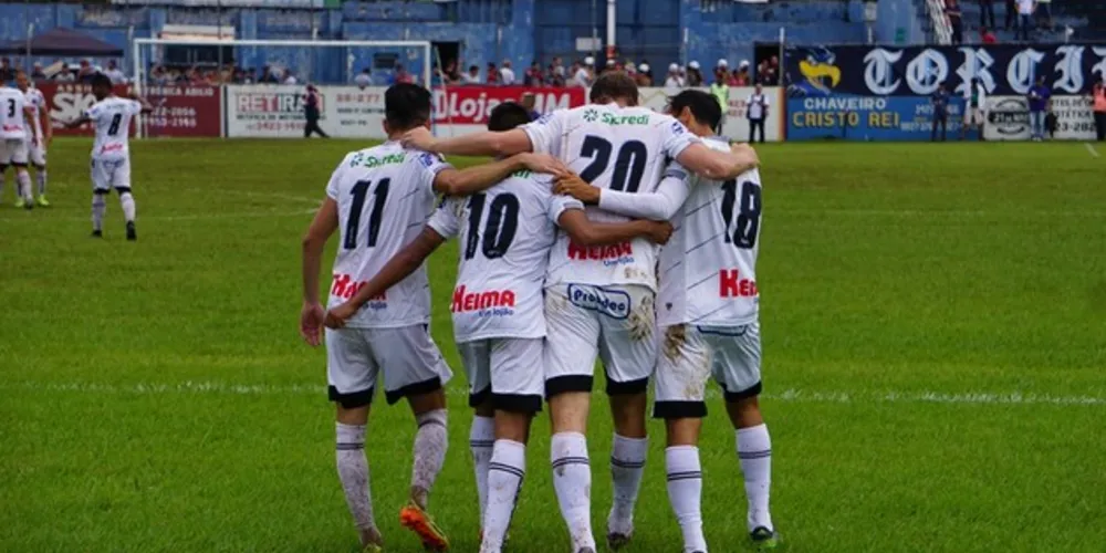 Fantasma empata em saldo de gols com o Independente e fica atrás nos gols marcados