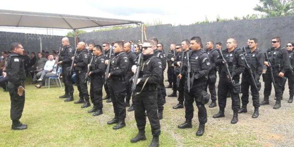 Grupo com 23 agentes vai atuar 24 horas no controle de motins em cadeias da região