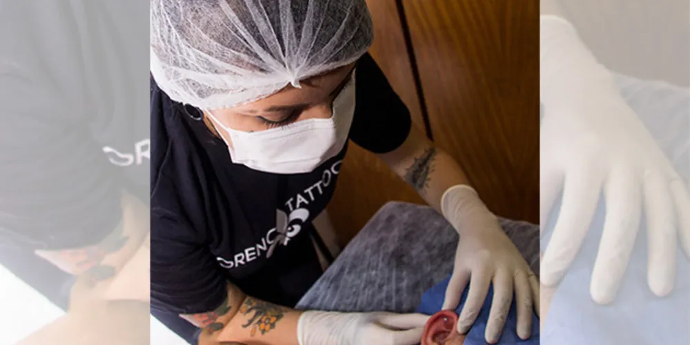 Imagem ilustrativa da imagem Profissional elenca cuidados na hora de colocar piercing