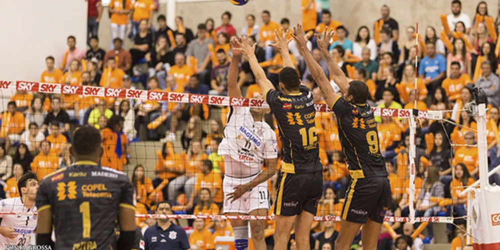 Caramuru faz sua 18ª partida pela Superliga nesta quarta 