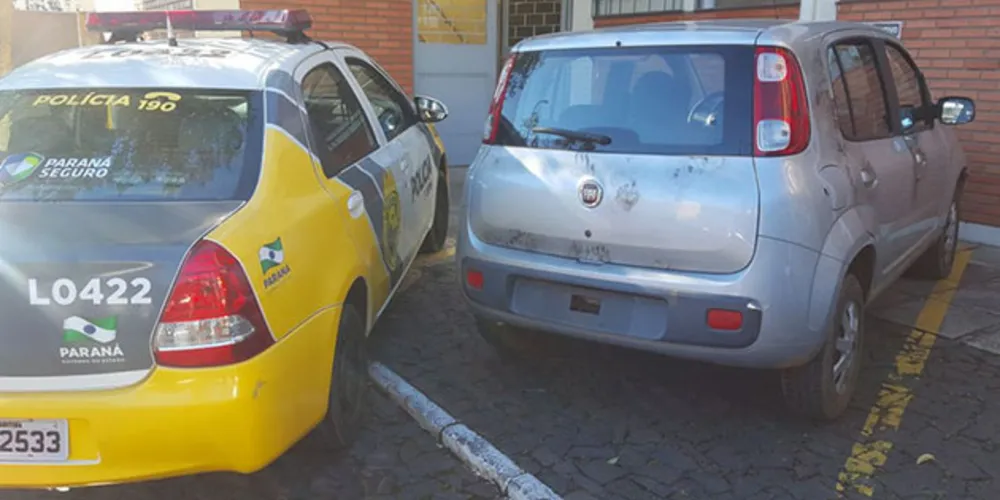 Imagem ilustrativa da imagem Polícia recupera carro roubado em praça de PG