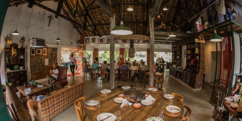 Imagem ilustrativa da imagem ‘Destinos por Rômulo Cury’ - Empório do Largo