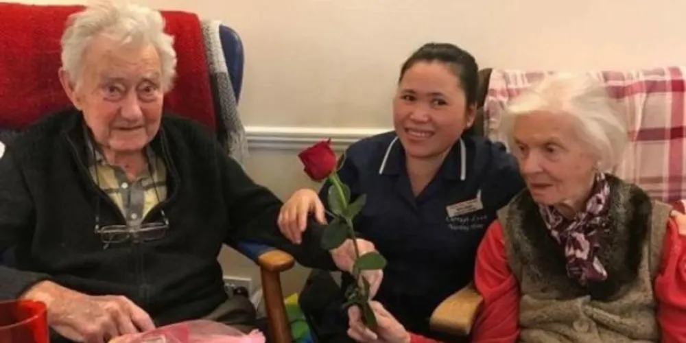 Os dois se apaixonaram quando tinham 17 anos/Foto: Reprodução/Curragh Lawn Nursing Home