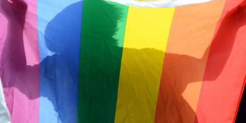 Brasil ocupa o primeiro lugar no ranking mundial de países que mais matam travestis e transexuais/Foto: Reprodução picture-alliance/dpa/J. Kalaene