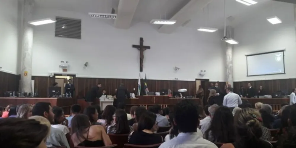 Imagem ilustrativa da imagem Começa julgamento que pode condenar Carli Filho à prisão