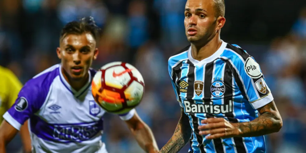 Grêmio ficou no empate com o Defensor, do Uruguai, fora de casa