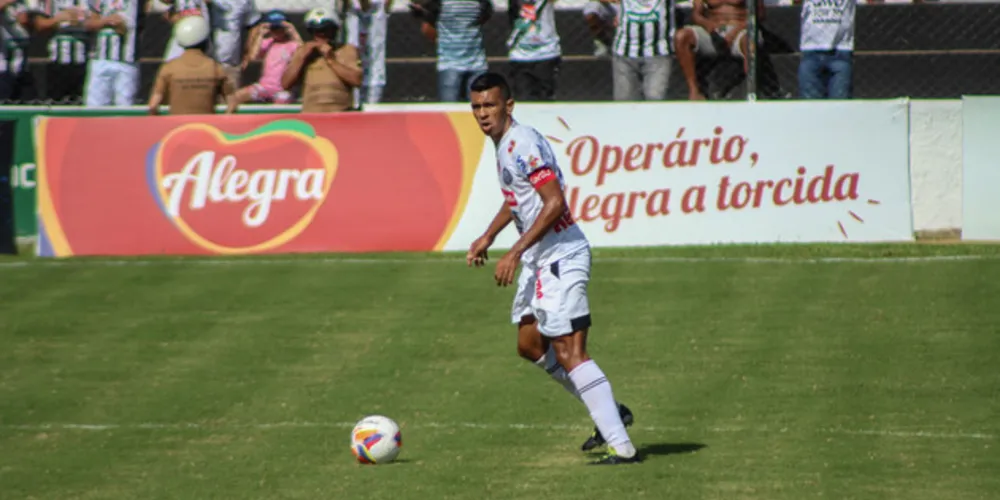 Chicão vê série invicta como afirmação do Operário na Divisão de Acesso