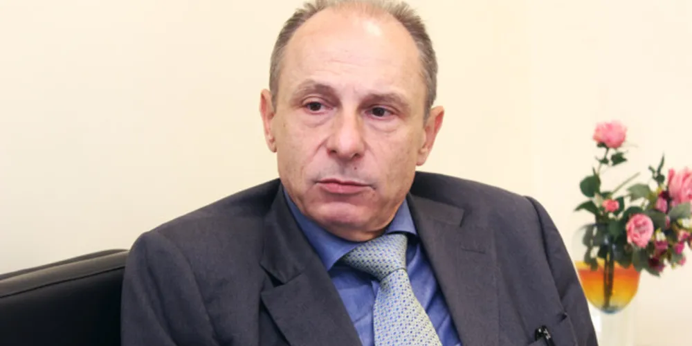 Imagem ilustrativa da imagem Ponta-grossense assume cargo de ministro interino do TST