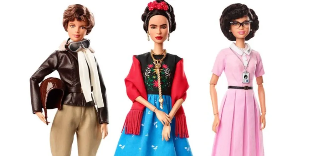 Objetivo das bonecas, lançadas pelo Dia Internacional da Mulher, é inspirar as meninas com imagens de mulheres célebres