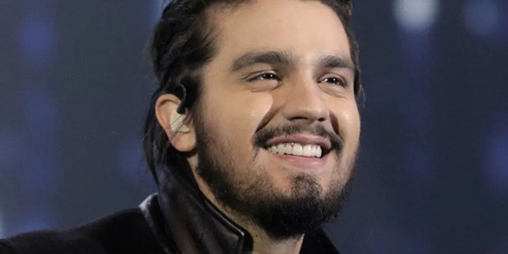 Luan Santana fará o show de encerramento da festa