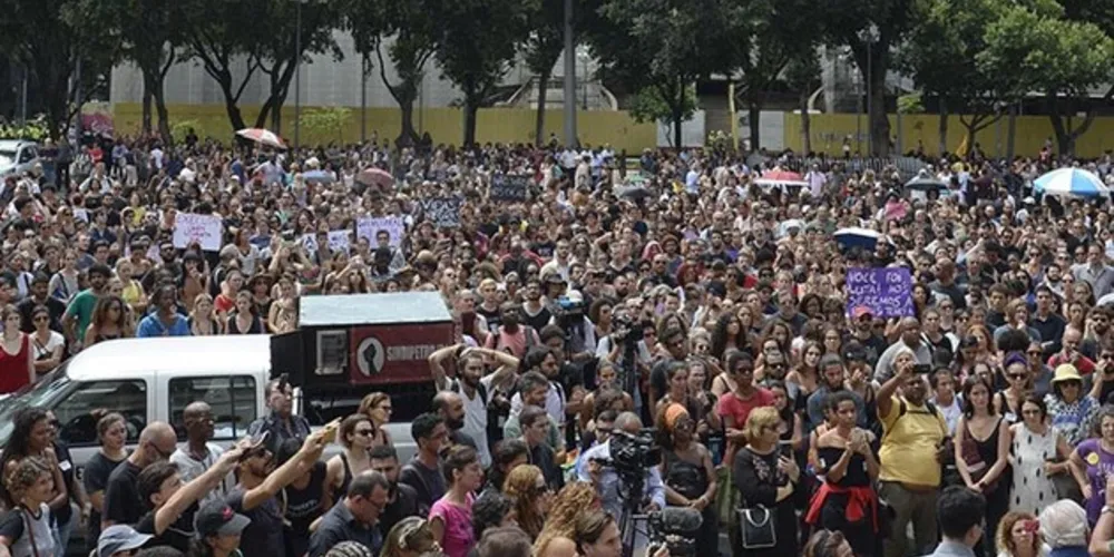 Manifestantes tomaram as ruas para pedir justiça pelas mortes