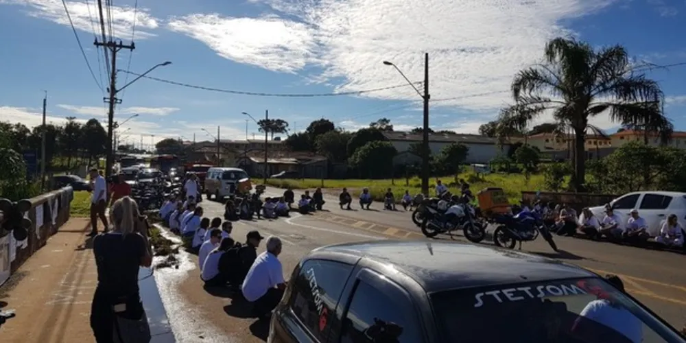Os atos se iniciaram em Vila Oficinas e terminaram no bairro de Uvaranas