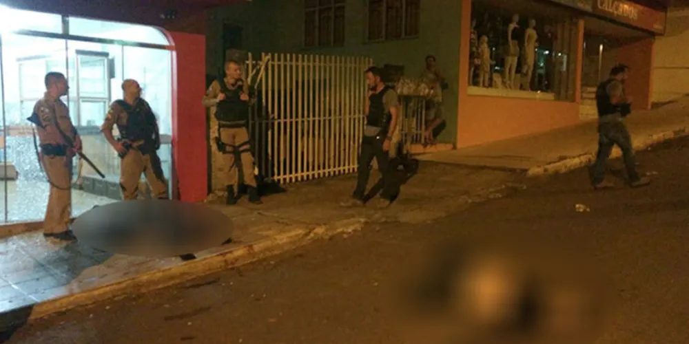 Dois suspeitos morreram em tiroteio com a PM em Pitanga