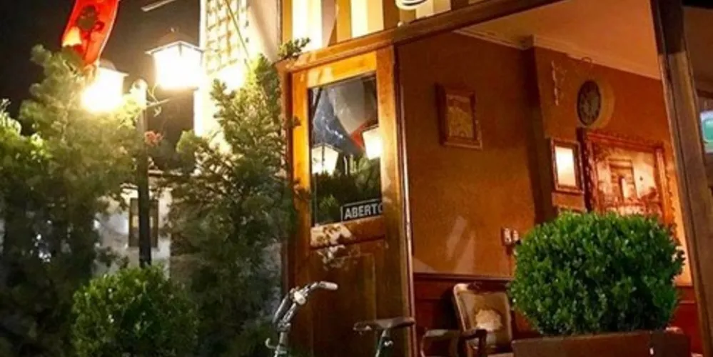 Cafeteria ao estilo francês cai no gosto dos paranaenses