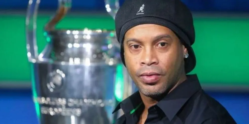 Pelo PRB, Ronaldinho vai continuar pleiteando uma vaga de senador/Foto: Reprodução Getty Images