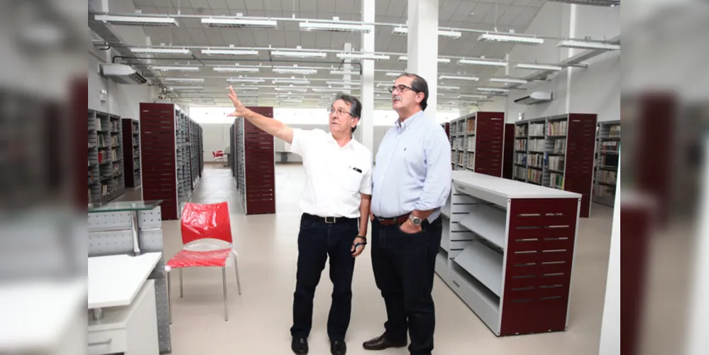 Imagem ilustrativa da imagem UEPG inaugura nova biblioteca e mais duas obras