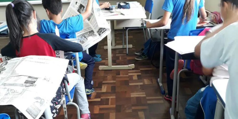 Imagem ilustrativa da imagem Conceitos de Português são trabalhados com o impresso