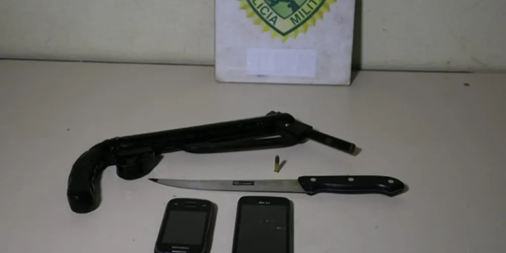 Armas e celulares dos suspeitos foram apreendidas e levadas à 13ªsDP