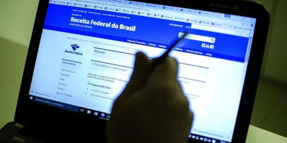 Está obrigado a declarar quem recebeu rendimentos tributáveis, em 2017, em valores superiores a R$ 28.559,70/Foto: Reprodução Agência Brasil