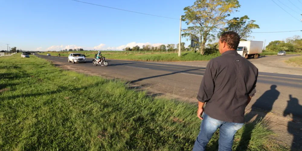 Presidente da Associação de Moradores, Renato aponta problemas no trânsito 