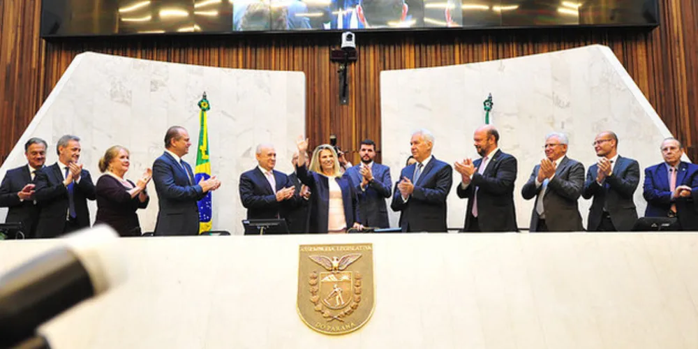 Cida ressaltou no seu pronunciamento o compromisso de trabalhar incansavelmente pelo desenvolvimento do Estado