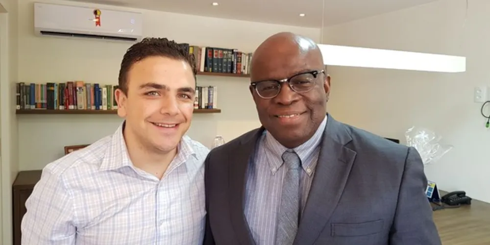 Imagem ilustrativa da imagem Com ação de Aliel, Joaquim Barbosa de filia ao PSB
