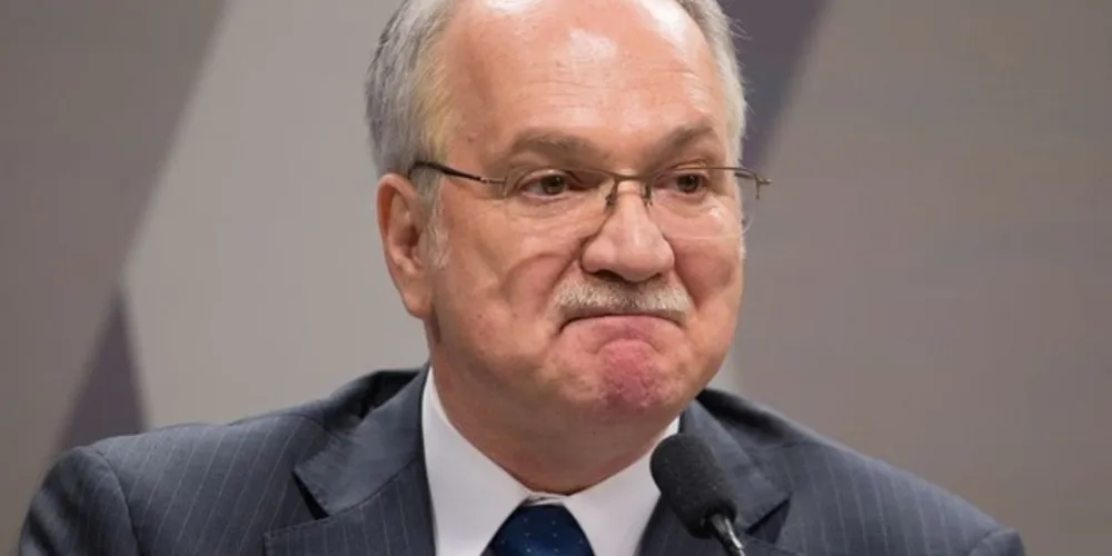 Ministro Edson Fachin nega novo recurso da defesa de Lula