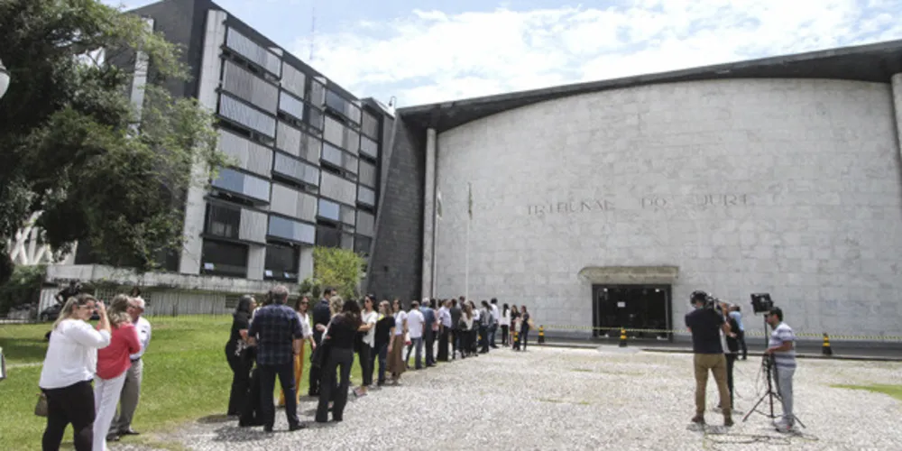 Segundo o Ministério Público, uma das motivações do crime, seria a possibilidade dos autores receberem um seguro de vida