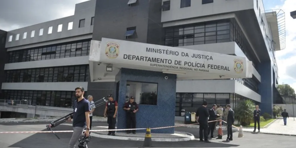 A entrada não foi autorizada pela 13ª Vara Federal de Curitiba.