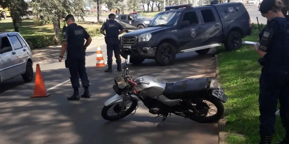 Guarda Municipal apreendeu motocicleta durante bloqueio na tarde desta terça-feira