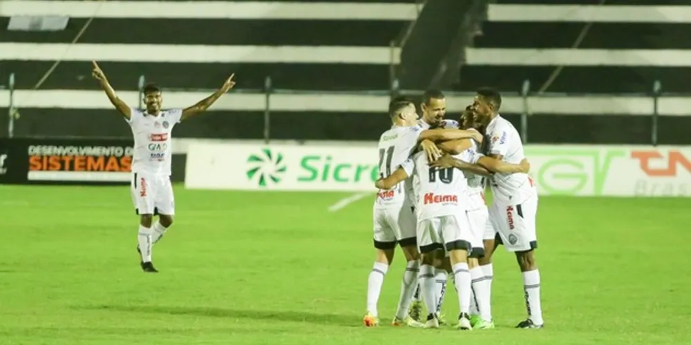 Fantasma está a um passo de voltar à elite do Paranaense