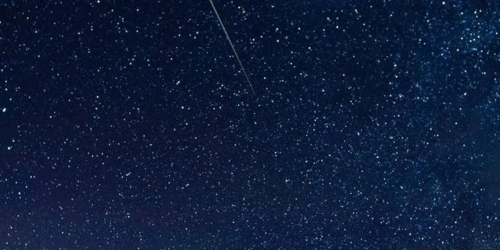 Meteoro cruzando o céu  do estado de Virgínia do Oeste, nos Estados Unidos/Foto: Reprodução Bill Ingals/Nasa