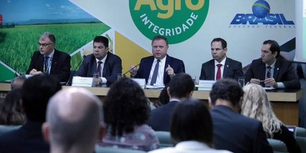 Blairo Maggi anuncia ingresso na OMC contra União Europeia