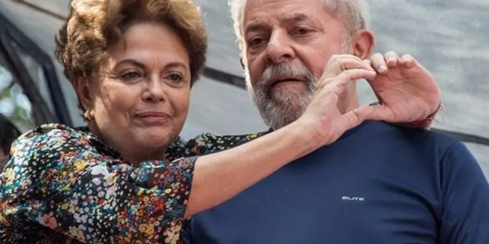 Ex-presidente Dilma Rousseff  foi proibida de visitar Lula, na cadeia