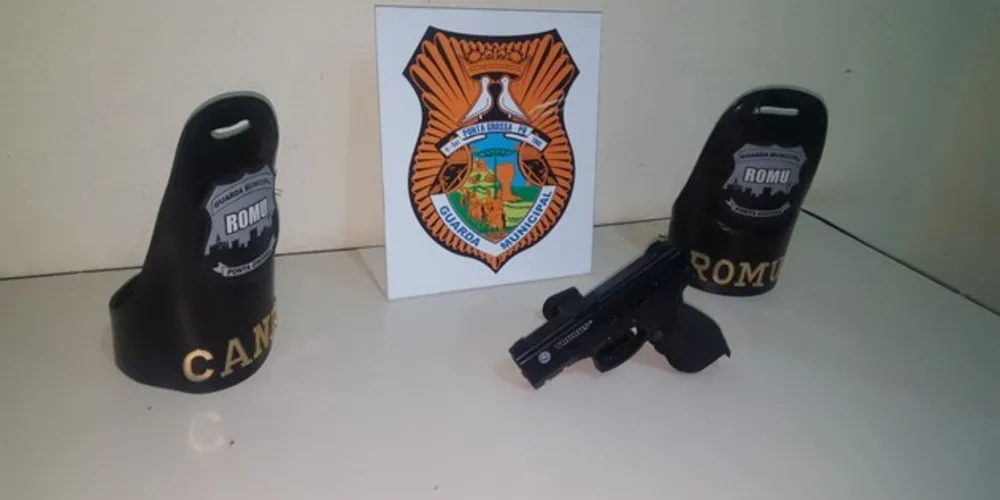 Pistola falsa foi apreendida pela Guarda Municipal e levada até a 13ª SDP