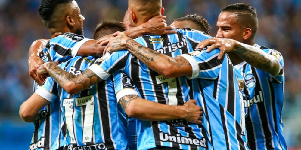 Com gols de Everton (2X), Ramiro, Jael e Cícero, o Tricolor vence o time paraguaio na Arena