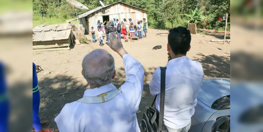 Muitas famílias foram visitadas pelos grupos de missionários
