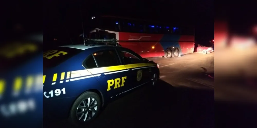 Imagem ilustrativa da imagem Quadrilha assalta ônibus de turismo na região