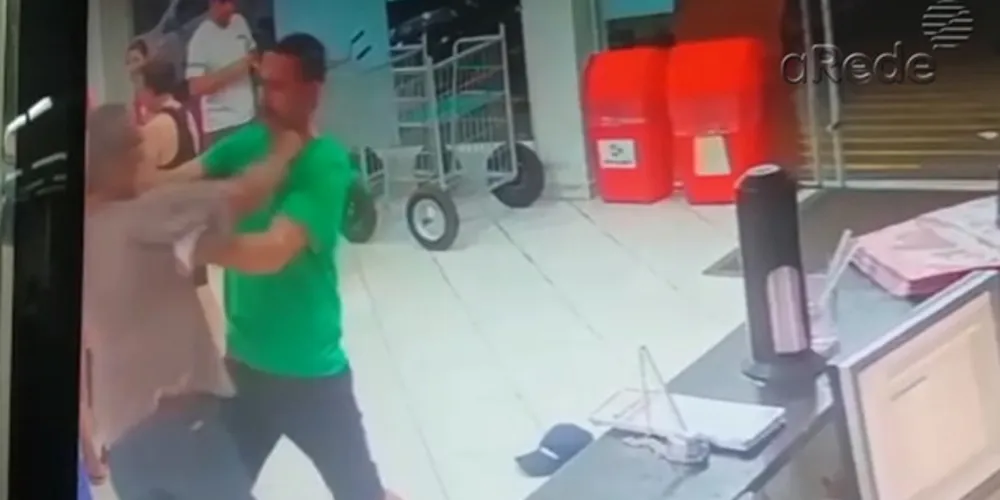 Imagem ilustrativa da imagem Idoso baleado em mercado morre no hospital