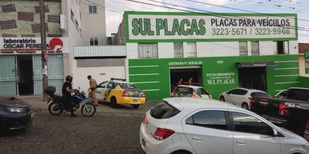 Imagem ilustrativa da imagem Funcionários são trancados durante assalto