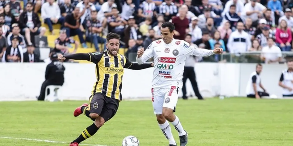 Primeira jogo da decisão acontece em Cascaavel