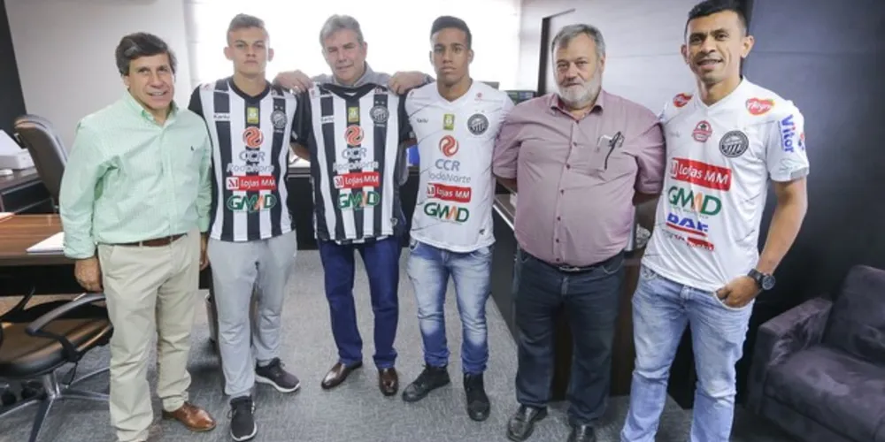 José Alberto Moita foi homenageado nessa segunda-feira pelo Operário Ferroviário