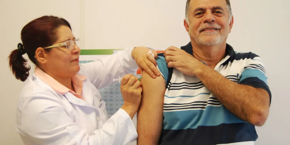 O Paraná já vacinou mais de 1 milhão de pessoas até ontem (7)/Foto: Reprodução  Sec. Est.Saúde Paraná