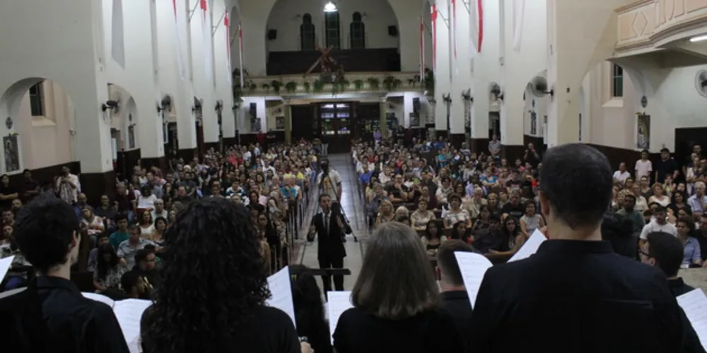 Imagem ilustrativa da imagem Coro apresenta concerto com músicas paranaenses