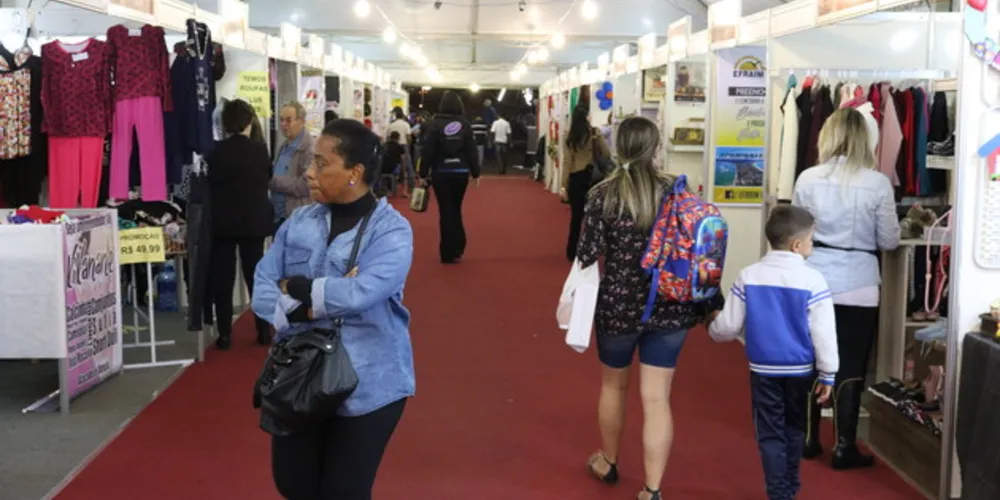 Imagem ilustrativa da imagem Feira Sindilojas e Shopping Popular são opção de compras