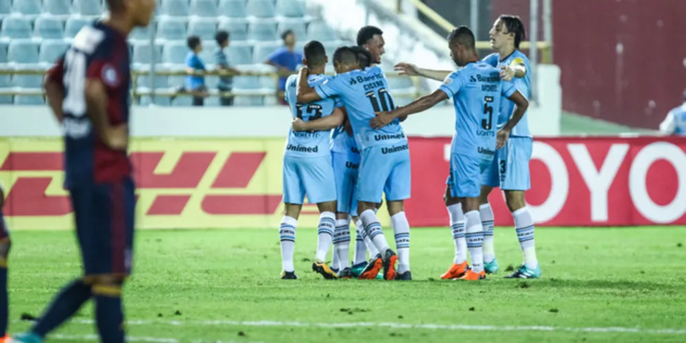 Imagem ilustrativa da imagem Grêmio vence e garante classificação na Libertadores