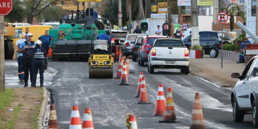 Imagem ilustrativa da imagem Avenida do Santa Paula passa por obras de recape