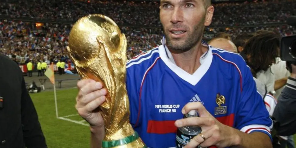 França bateu o Brasil na final da Copa de 1998 por 3 a 0/Foto: Reprodução Reuters