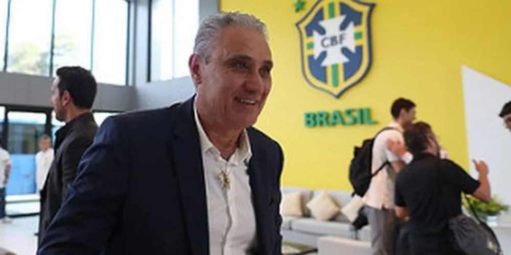 A comissão técnica, comandada pelo treinador Tite, já está na Granja Comary/Foto: Reprodução CBF