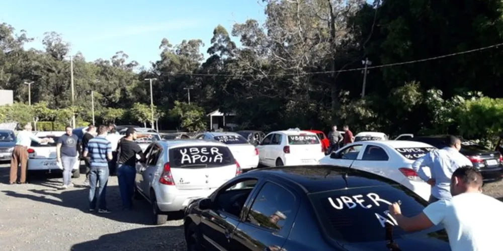 Imagem ilustrativa da imagem Motoristas da Uber se unem a caminhoneiros